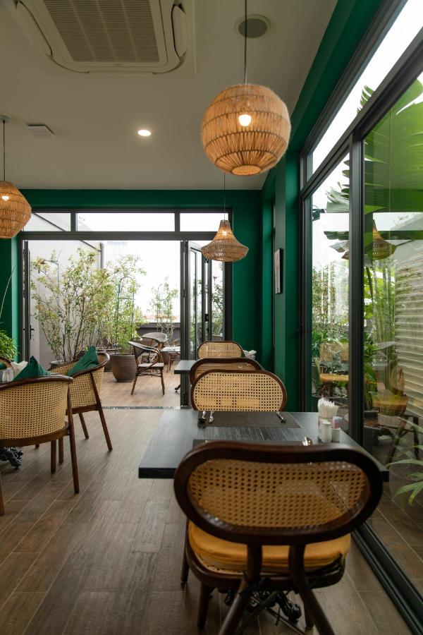 The Bloom - Bespoke Living 4* Ханой