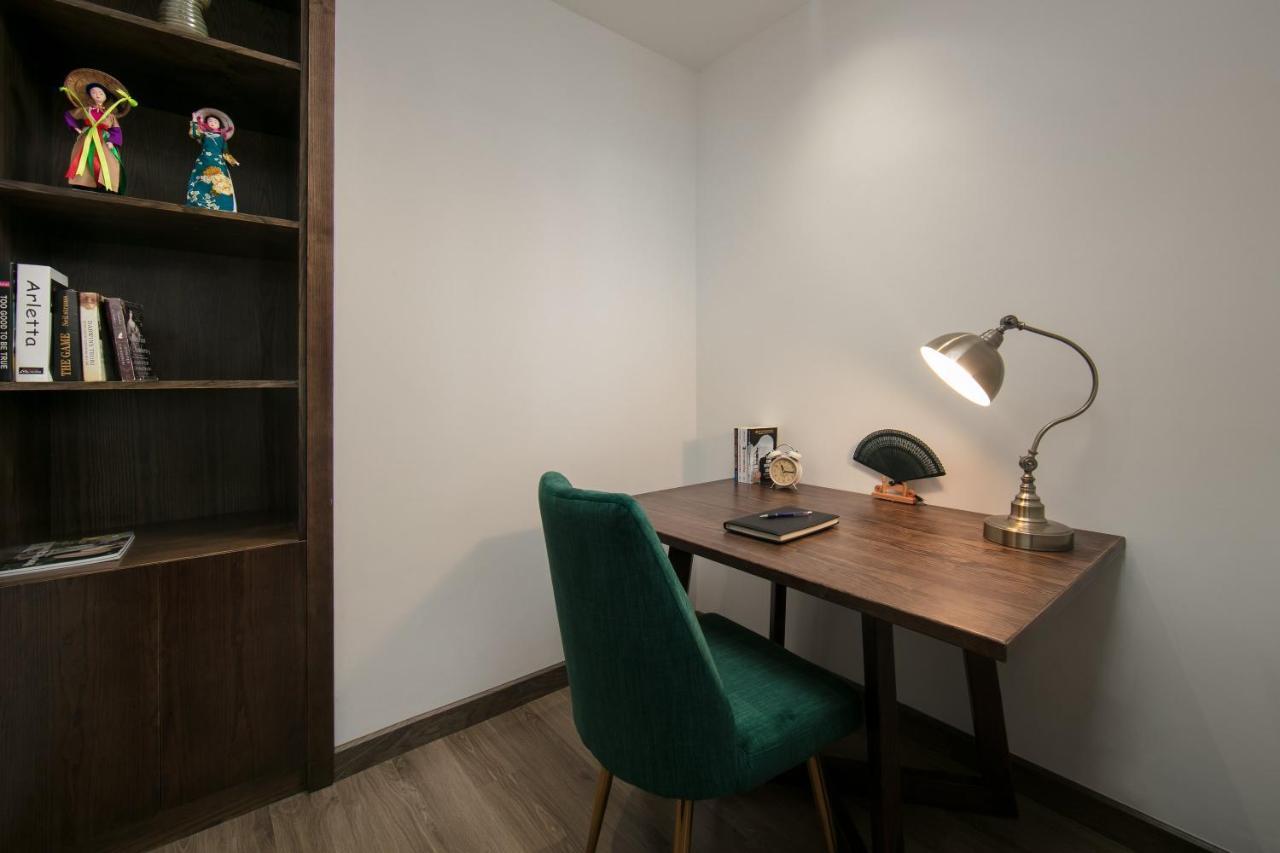 The Bloom - Bespoke Living होटल के अलावा Hanoi