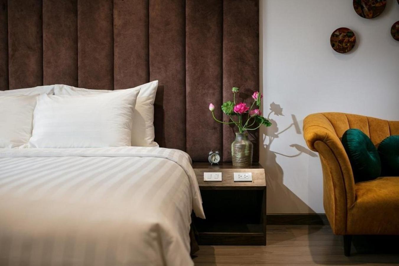 The Bloom - Bespoke Living होटल के अलावा
