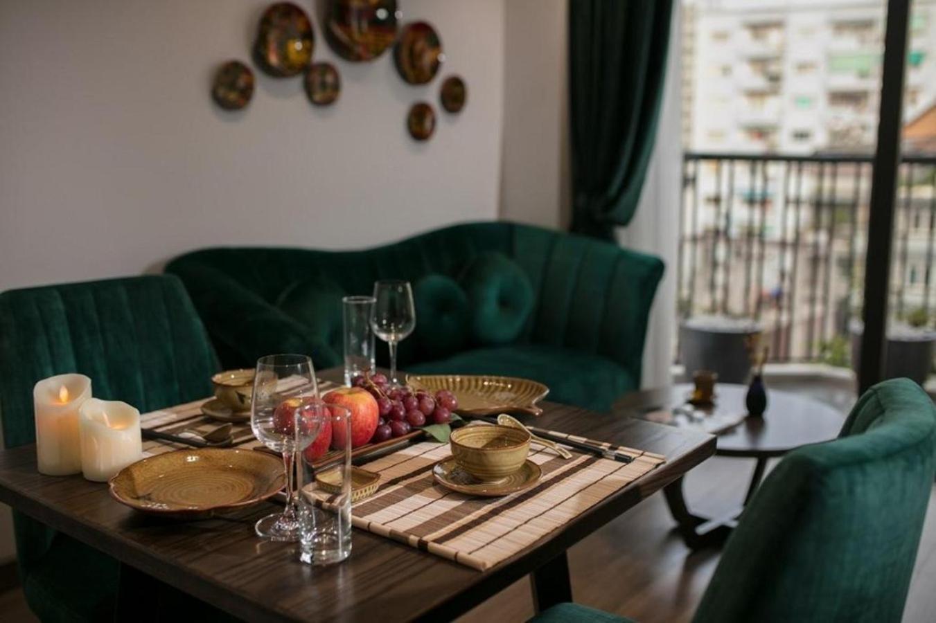 The Bloom - Bespoke Living Апарт-отель Ханой