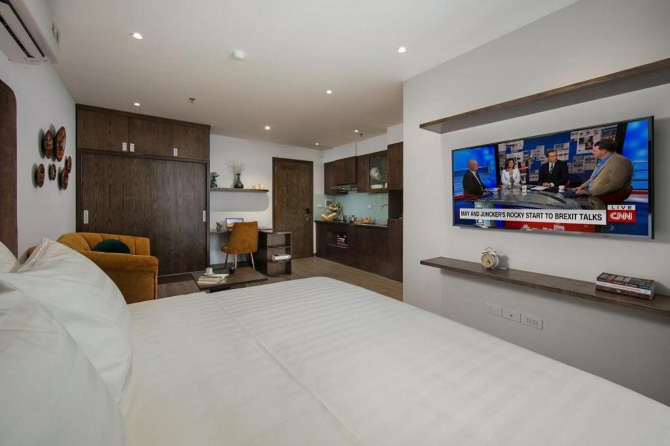 The Bloom - Bespoke Living Апарт-отель